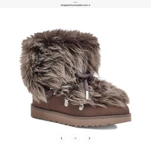 Ugg Classic Posh Mini Thunder Cloud Fur Boot NIB  NEW Sz 9